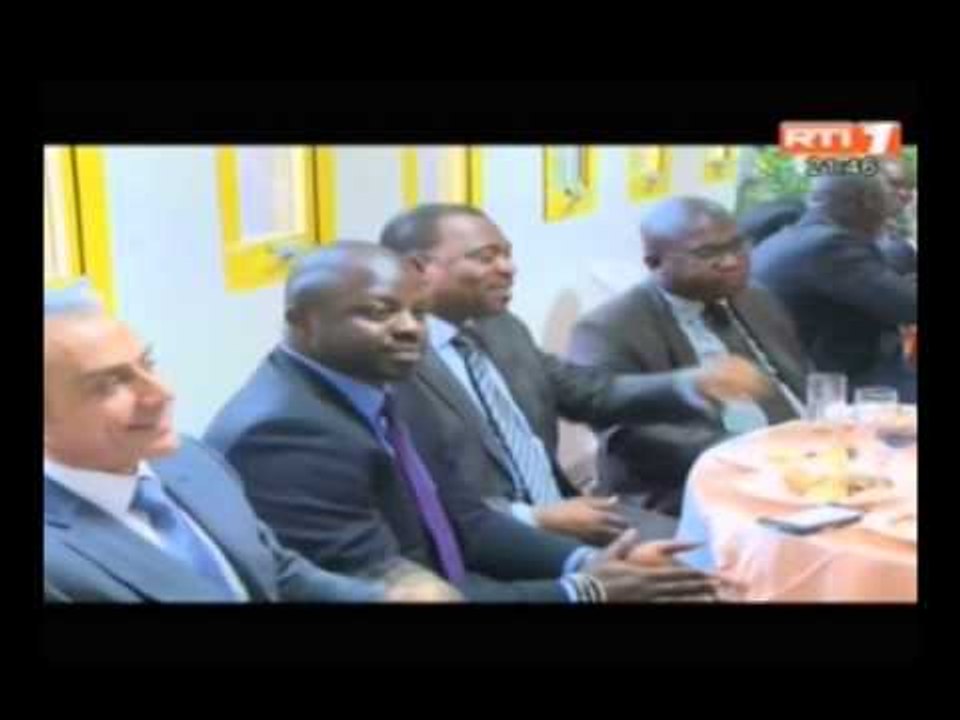 Télécommunication: Application du schéma de consolidation du secteur de la téléphonie mobile