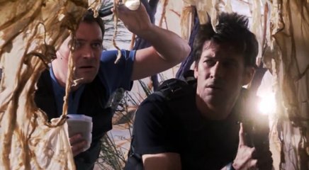 Stargate Atlantis S01 E12   The Defiant One