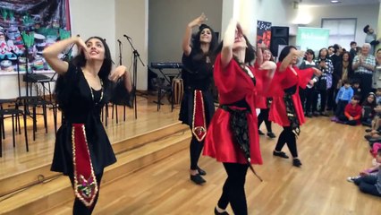 Hot Turkish Girls Azari Persian Dance