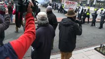 Polícia detém 95 manifestantes em Washington