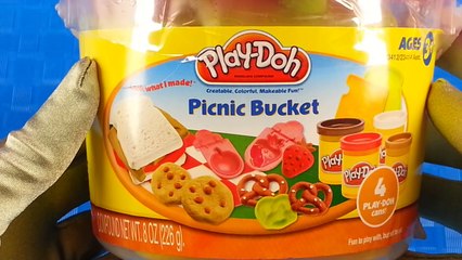 Play-Doh Picnic Bucket Mini Playset Tutorial