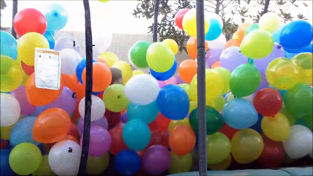 The 1,000 Balloon After-Party on the Trampoline-UsQUicVsT-0