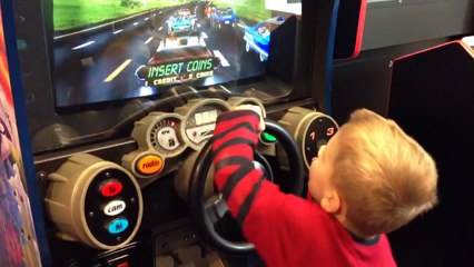 Twins Think They're Playing the Arcade Games-jBVYCa6_Mcg