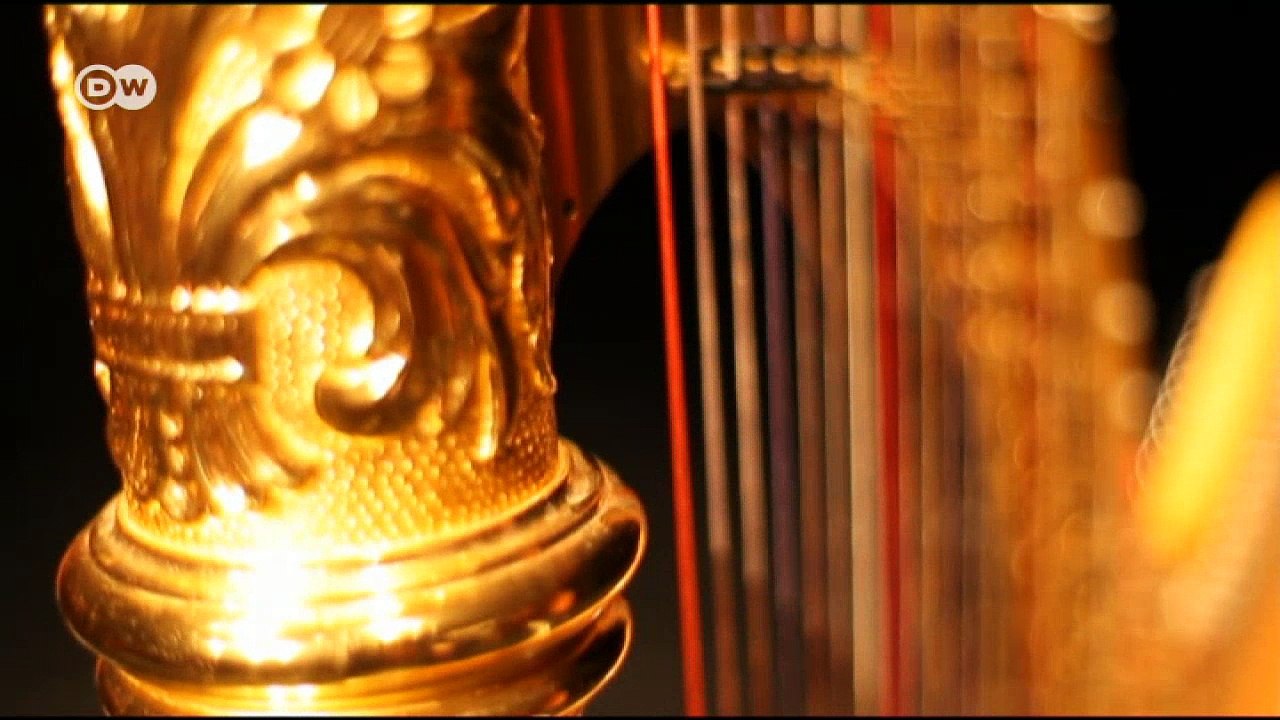 Engelsgleich: harfenistin hanna rabe | euromaxx