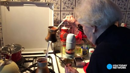 Soviet Union's sting fades between generations-TJOurOPjPlE