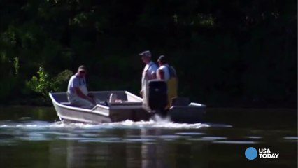 Floating factory would process invasive Asian carp-vW_eUFfwPCo