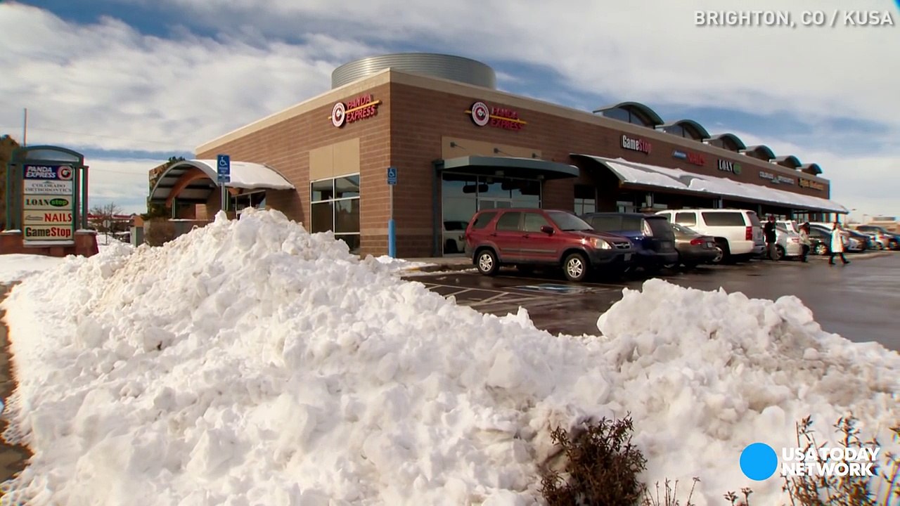 Police - Mom who left son in freezing car appeared drunk-qp6T0IB_nz4