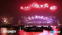 Massive fireworks displays around the world ring in 2017-kcV3q6RTf3Q