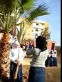 مسخره !! دحك السنين!!! بنات باحدي مدارس مصر