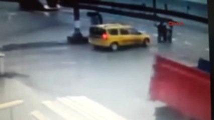 Eşini ve Kayınvalidesini Yol Kenarında Öldürdü