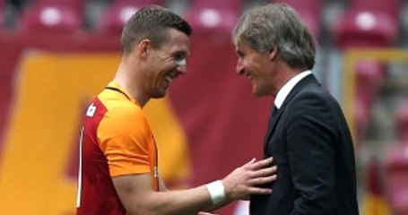 Galatasaraylı Podolski, Riekerink'le Görüştü: Takımı Yalnız Bırakmam