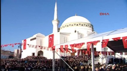 Download Video: Cumhurbaşkanı Erdoğan Şehit Piyade Uz.çvş. Selim Topal'ın Cenaze Törenine Katıldı -2