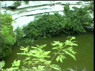 Erich Von Daniken -- Cichen Itza Maja Város A Dzsungelben