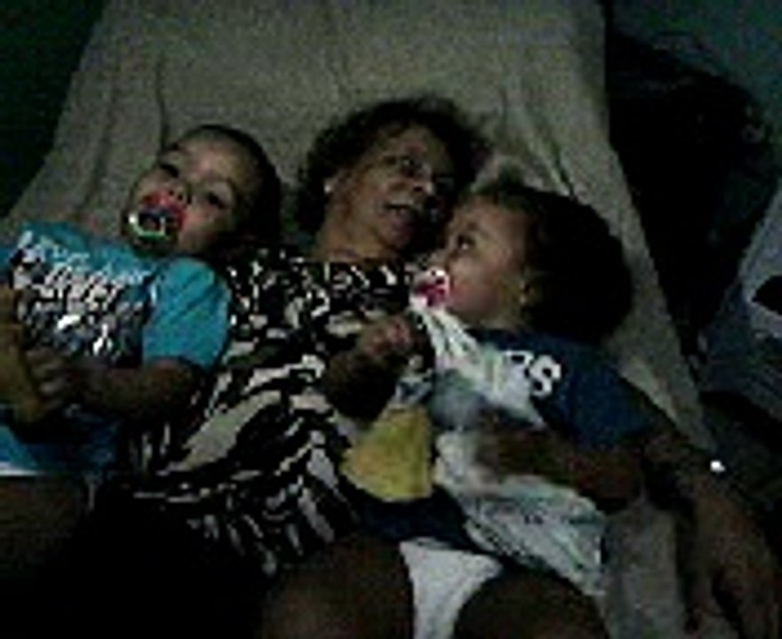 MARLY(VOZINHA) COM THÁBATTA E OSMILTON NO CONJUNTO VILA RICA, JABOATÃO DOS GUARARAPES-PE