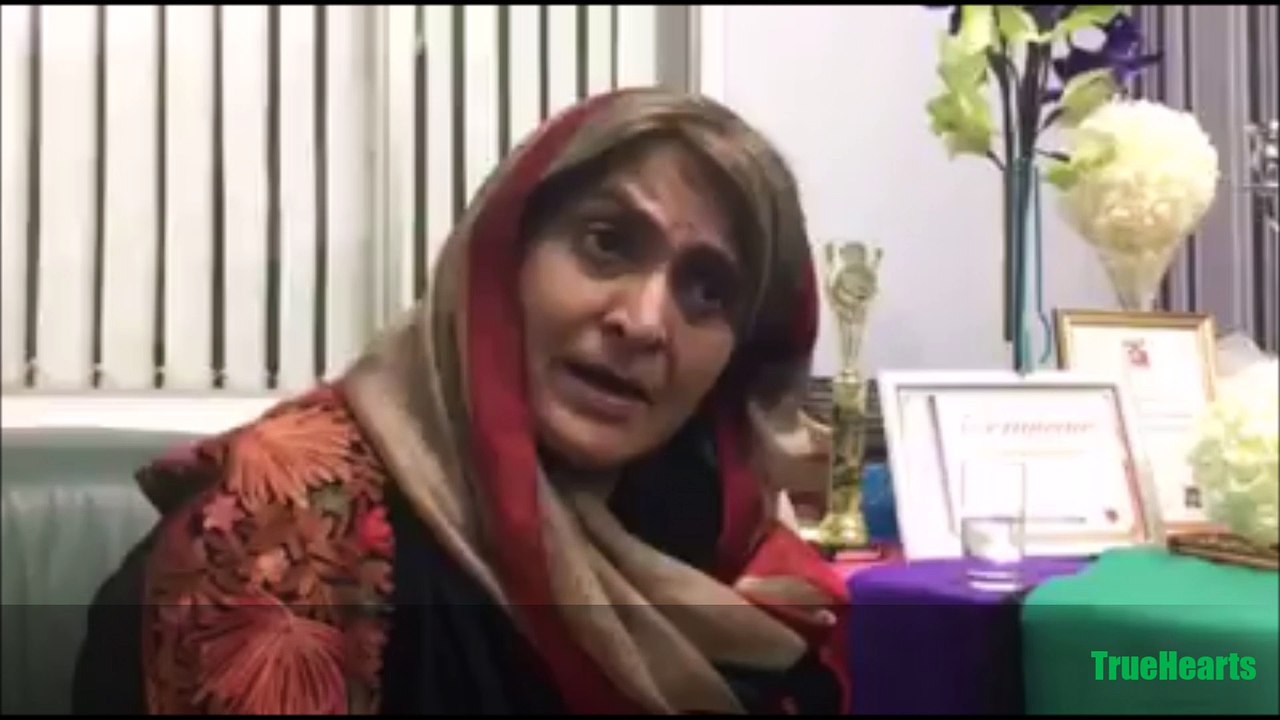 Pti senior central leader Fauzia Kasuri interviewing with CNI News about solutions of overseas Pakistan's problems