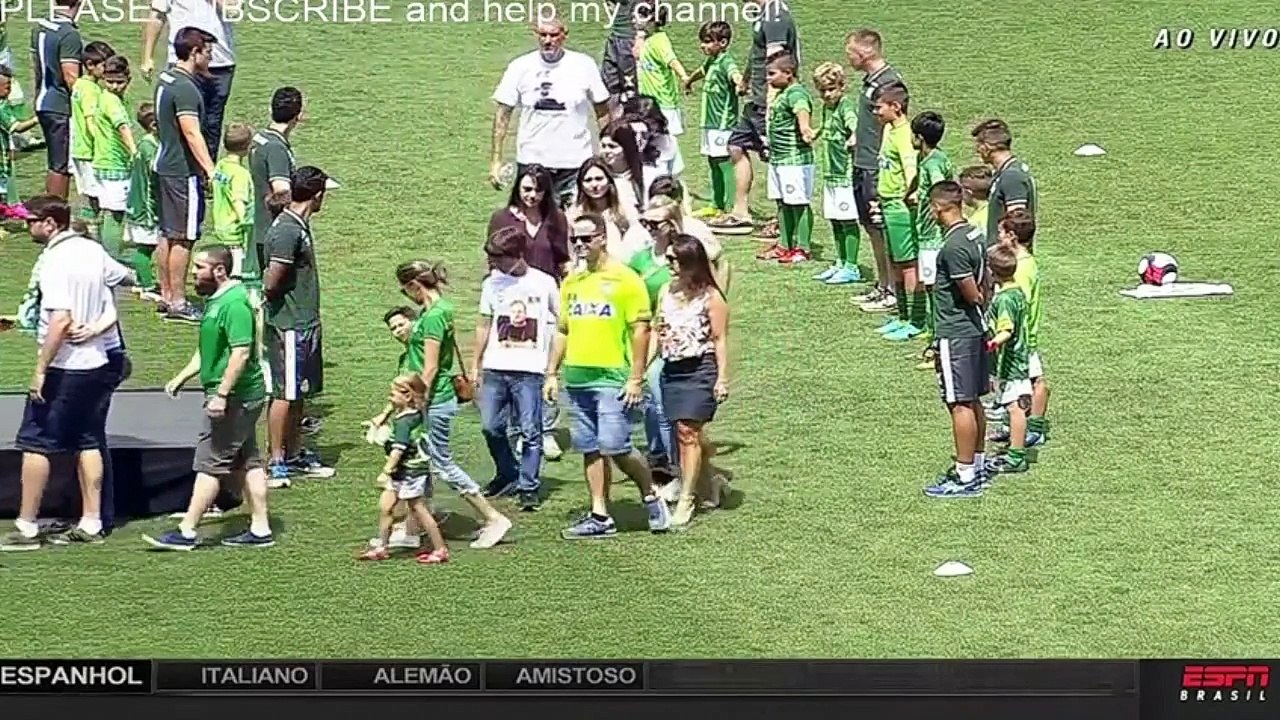 Chapecoense recebe o trofeu da Sul-Americana