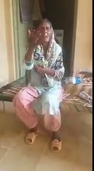 " Old Lady Singing Song Beautiful Voice Whatsapp video 2017"