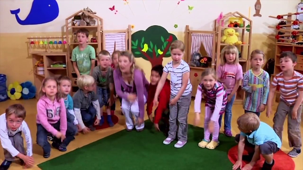 Hoch am Himmel - Singen, Tanzen und Bewegen _ Kinderlieder-Ja7ZkuVlzRE