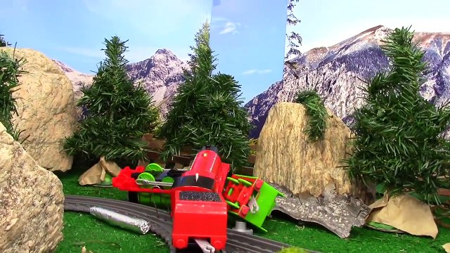 Thomas and Friends Accidents will Happen Toy Trains Thomas the Tank Engine Oliver Escape