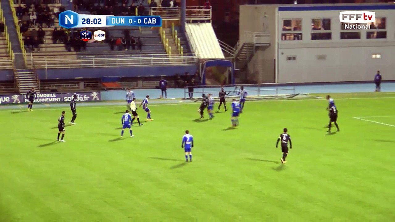 Belle action enroulée pied gauche
