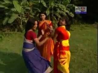 Age Ki Sundor Din Kataitam