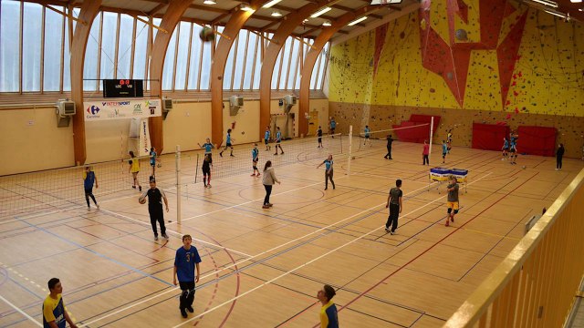 Dignes-les-Bains : Une journée spéciale Volley Ball pour les jeunes sportifs