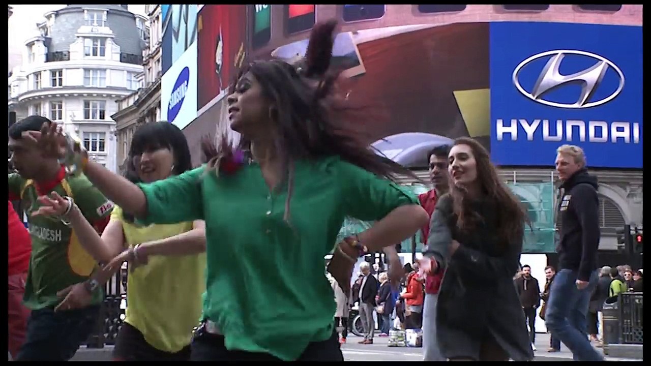 ICC T20 WORLD CUP 2014 BANGLADESH FLASH MOB LONDON UK
