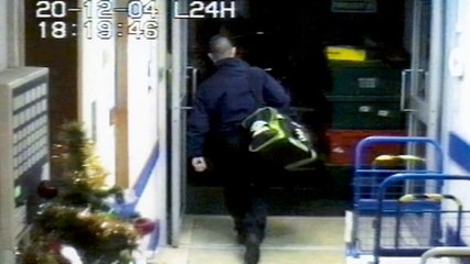 Top 10 Craziest Armed Bank Robberies