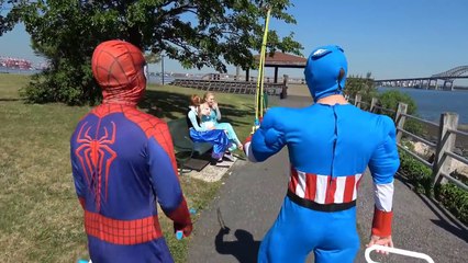 Poop in the Pool / Elsa, Anna, Dory and Nemo / SuperHeroes in New York