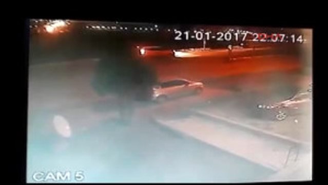 Sakarya - Kavşakta Ticari Araç Ile Otomobil Çarpıştı: 5 Yaralı