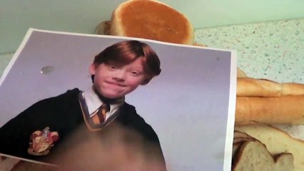 How To Make a Gingerbread House--dp4EQ0fWqQ