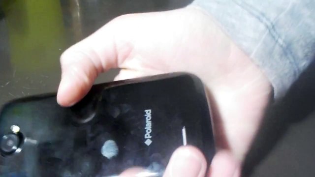 Life hack pour faire une coque de téléphone avec un BALLON-FpUjUl-gezY
