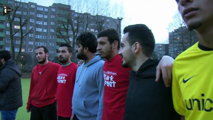 Allemagne  - le FC Karame, un club de foot vecteur d'intégration pour les réfugiés-ZXWMeWI1-jo