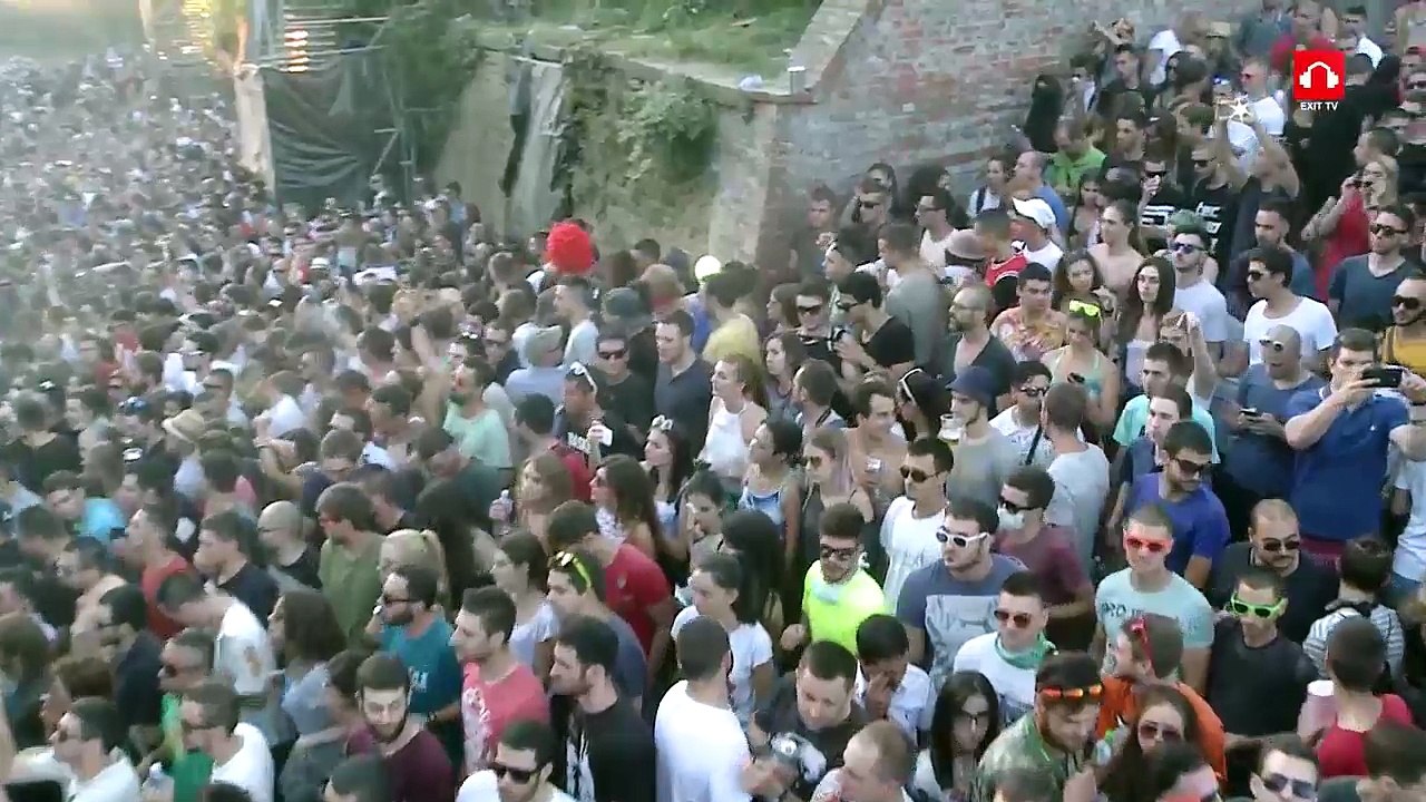 Nina Kraviz - Live @ Exit Festival 2016 mts Dance Arena (Acid, Minimal, Detroit Techno) (Teaser)