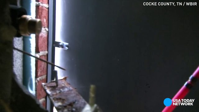 Inmates pull off Christmas Day jailbreak via toilet-aW2m9JBstiE