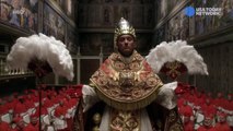 Jude Law wore 'bejeweled carpets' as HBO's 'Young Pope'-YuyXPCIckeA