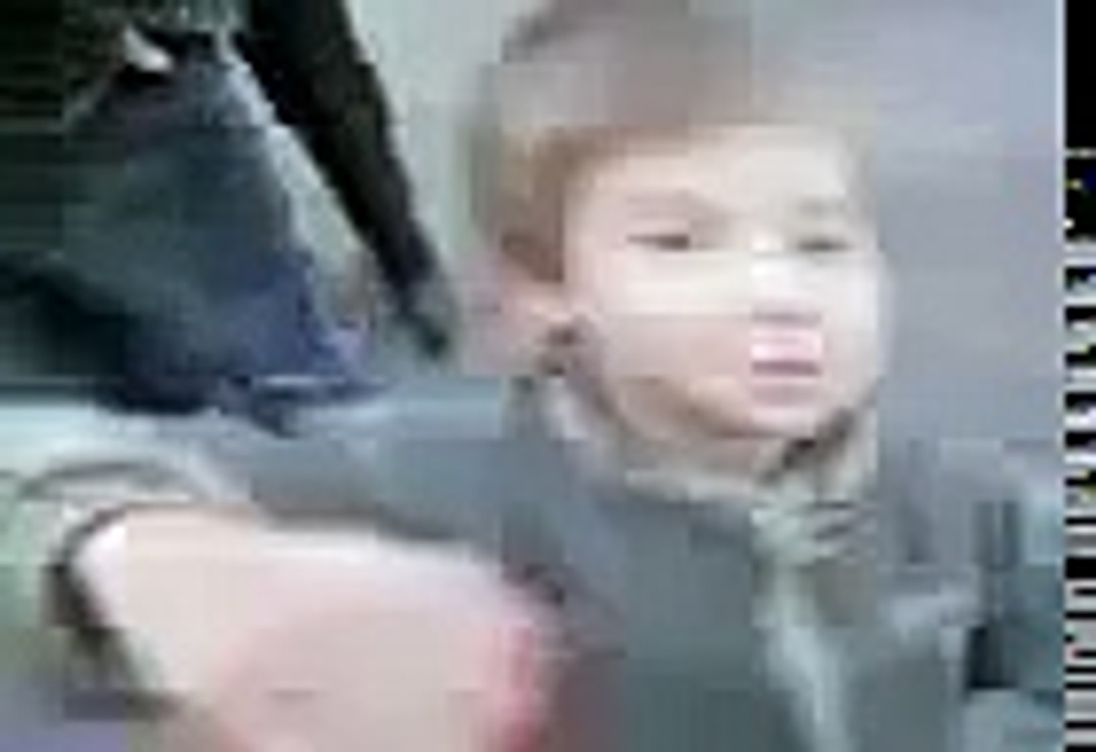 ⁣ОСТОРОЖНО! МАЛЬЧИК МАТЕРИТСЯ ЖЕСТЬ!!!!!!!
