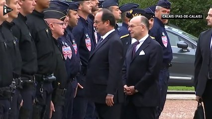 François Hollande promet la fermeture du camp de Calais-EWYvoBRGfOI