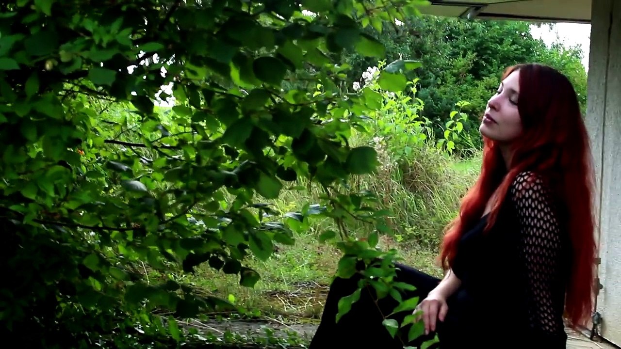 KLAVIER und GITARRE ▀ Test Musikvideo zum instrumental von Flügel aus Staub _ traurige Klaviermusik-mPpkF3uAWWU