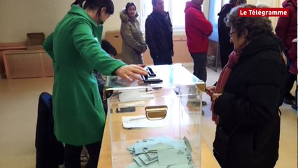 Primaire à gauche. "Une jolie affluence" selon le maire du Relecq-Kerhuon