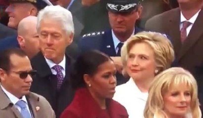 Daily Mail: Clinton hiç değişmiyor; Ivanka Trump'a bakarken Hillary'e yakalandı