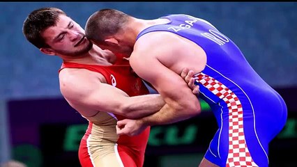 Davit Chakvetadze wins Russia's second Greco Roman wrestling gold Medal Rio Olympics 2016Davit Chakv-n1b5obLIPZw
