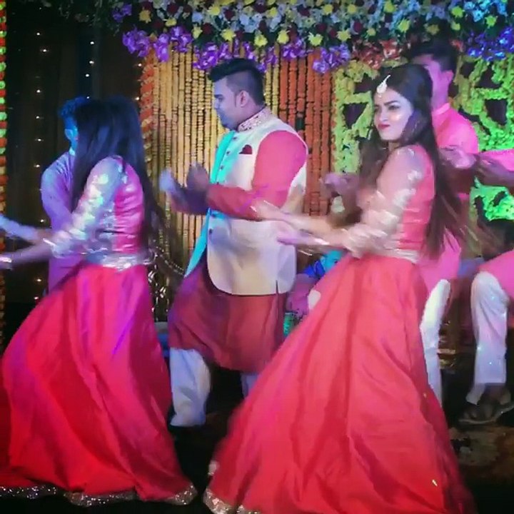weeding dance