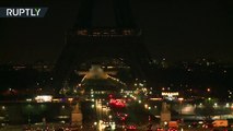 Eiffel Tower lights switch off in solidarity with Aleppo residents-xy671xT9F8I