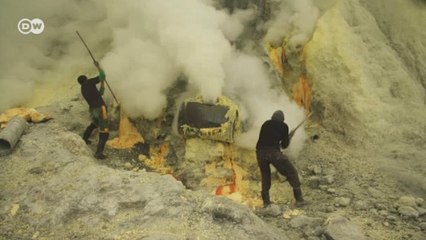 Dünyanın en zor işlerinden biri: Kükürt çıkartmak