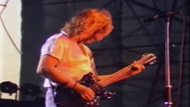 Status Quo Live - 4500 Times(Rossi,Parfitt) - Milton Keynes Bowl - End Of The Road 21-7 1984