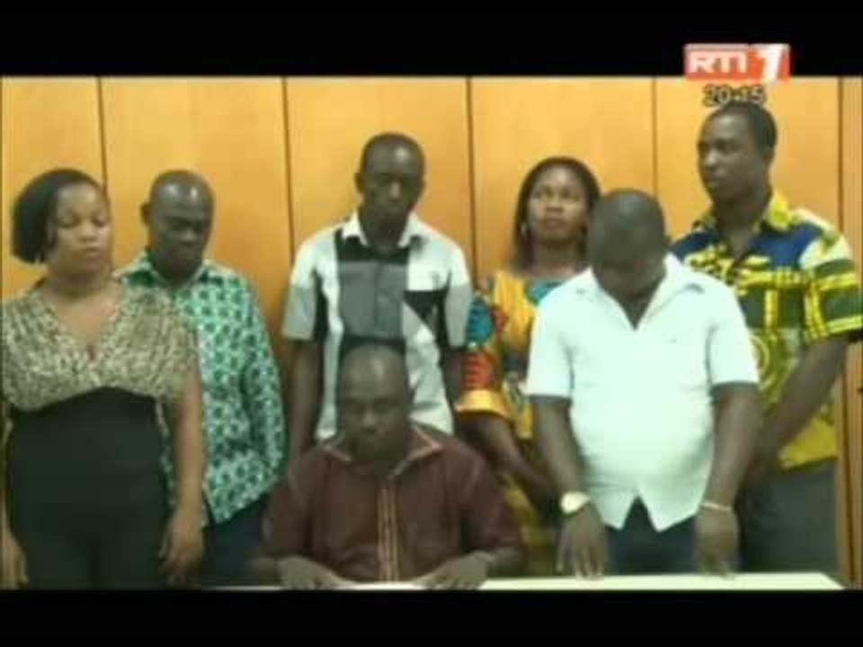 Education: levée du mot d`ordre de grève des instituteurs adjoints