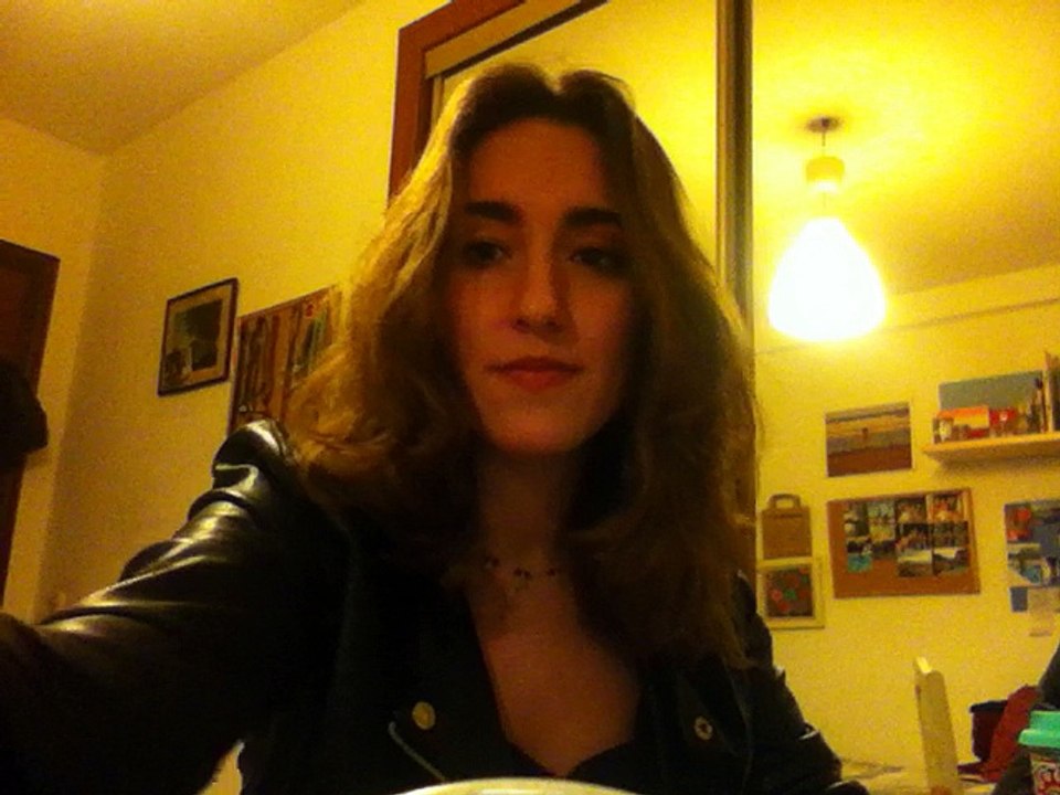 These boots are made for walking. Cover Ana Barreramu