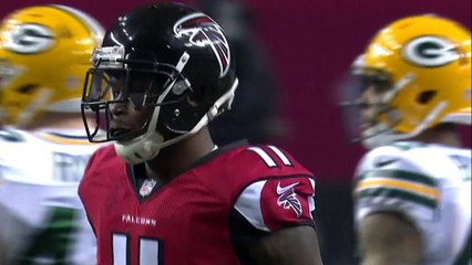 Matt Ryan fires to Julio Jones for 17-yard gain