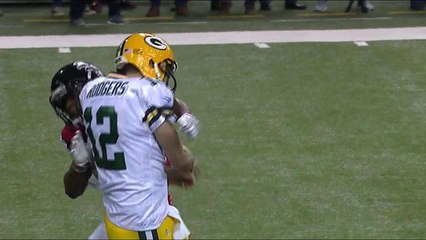 Aaron Rodgers hit by Brian Poole on pass to Jordy Nelson